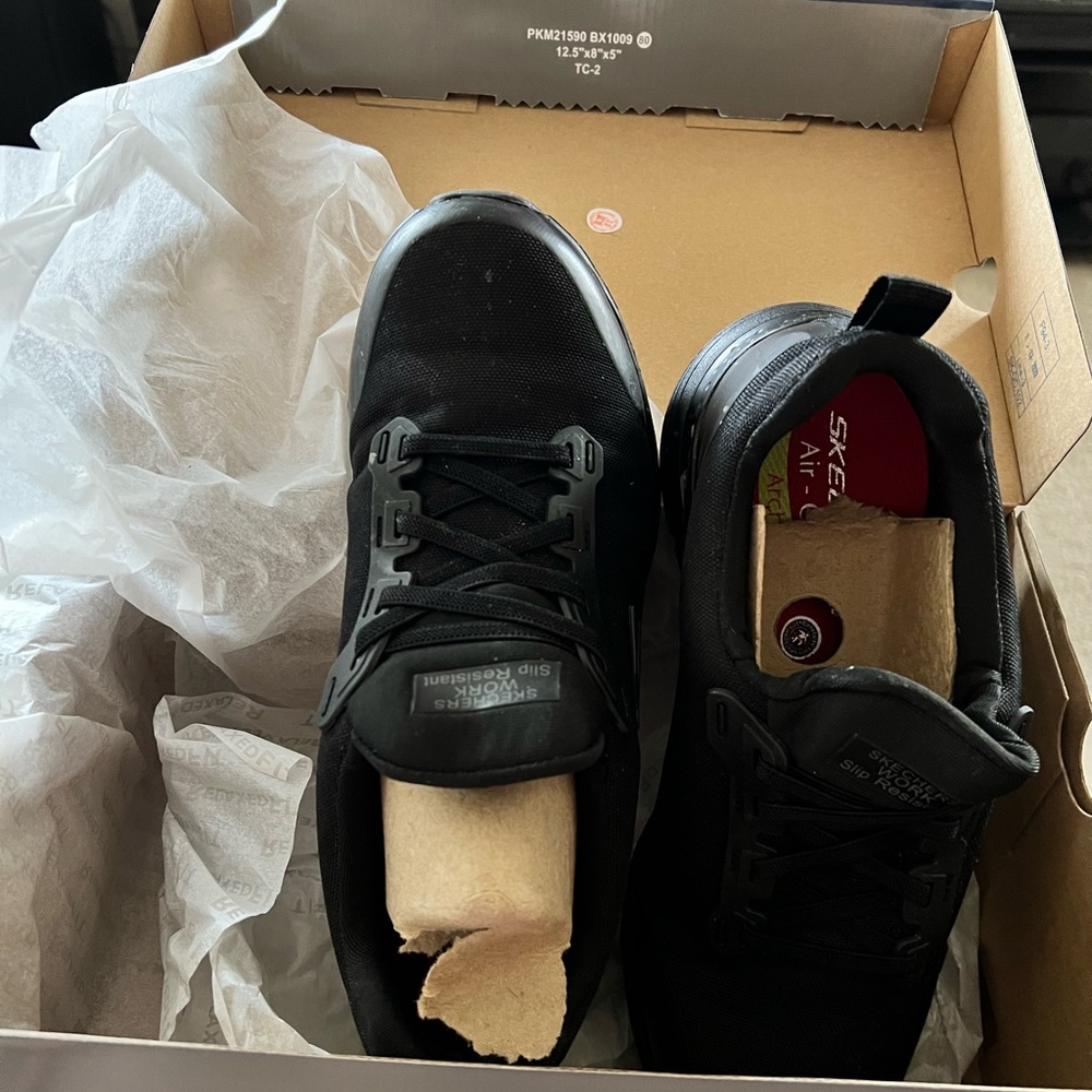 Work shoes
